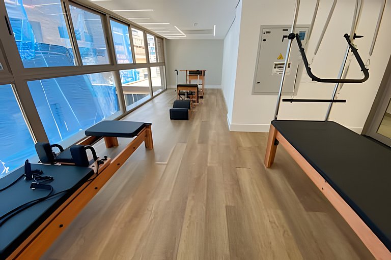 Apt com Academia e Piscina