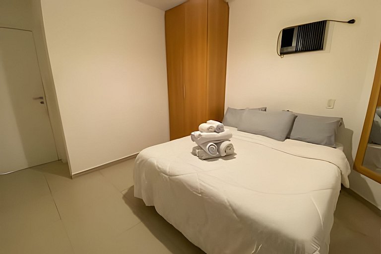 Conforto com piscina Fifith Avenue