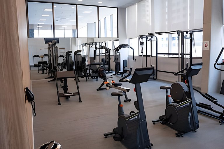 Studio c/ Piscina e Academia
