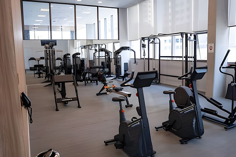 Studio c/ Piscina e Academia