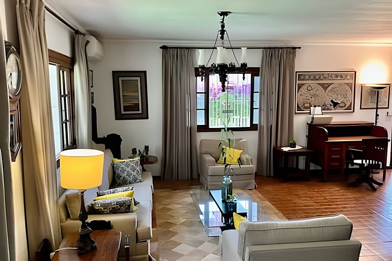 Chácara Luxo c/ Vista – Ao Lado do Outlet Catarina