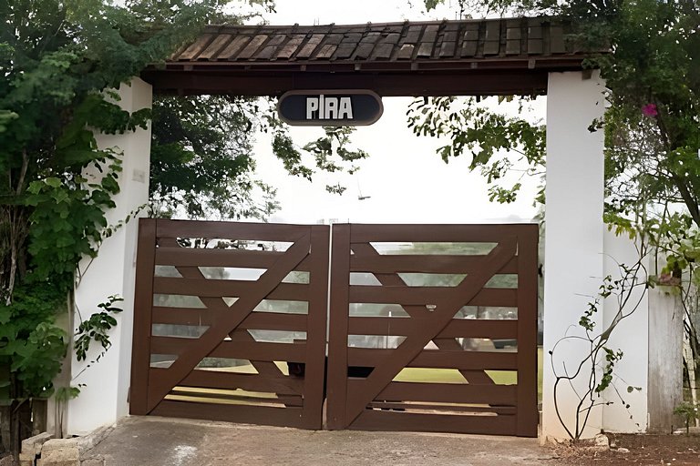 Chácara com vista maravilhosa e piscina