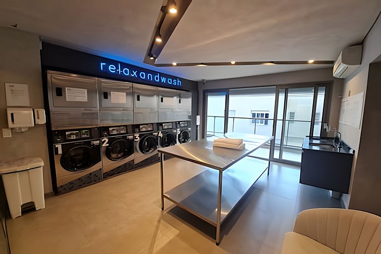 AP Novo Em Cima do Metrô Oscar Freire Alto Padrao