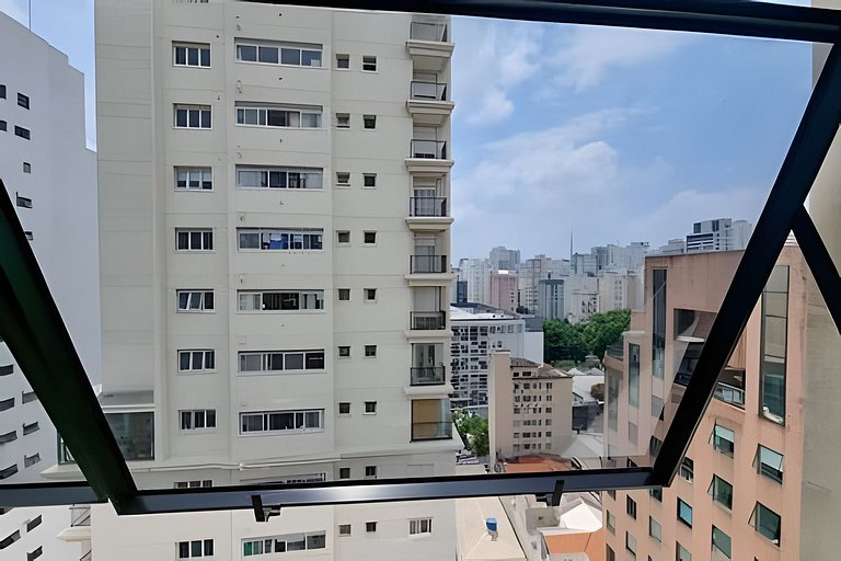 Apto com Academia e Piscina no Jardim Paulista