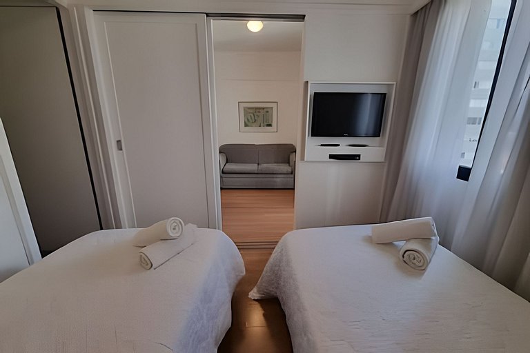 Ap charmoso em hotel no centro do Jardins
