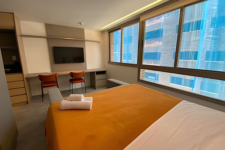 Flat lindo com piscina aquecida