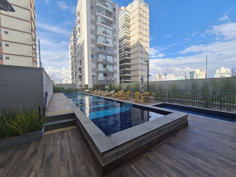 Apto completo e com bela vista