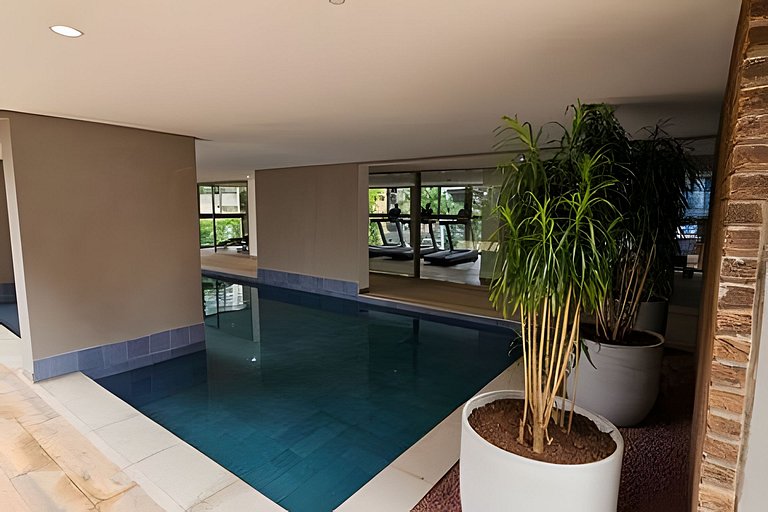 Ap com piscina climatizada