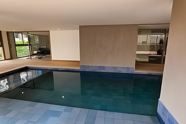 Ap com piscina climatizada