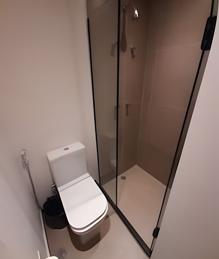 Ap estiloso com piscina