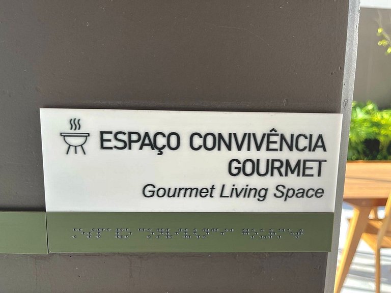 Studio c/ Piscina e Academia