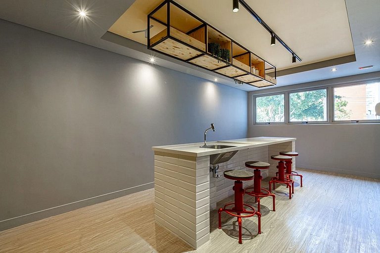Studio moderno em Pinheiros | Ótima localização
