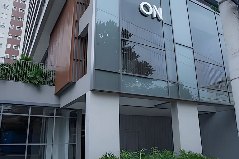 Studio c/ academia próx. metrô