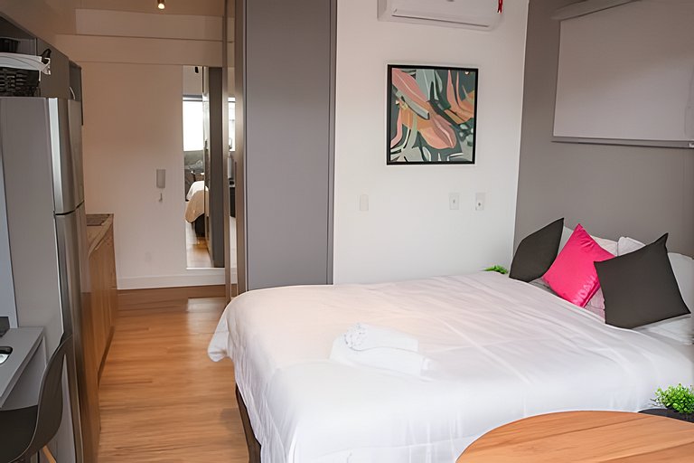Studio confortável a 200m da Av. Paulista