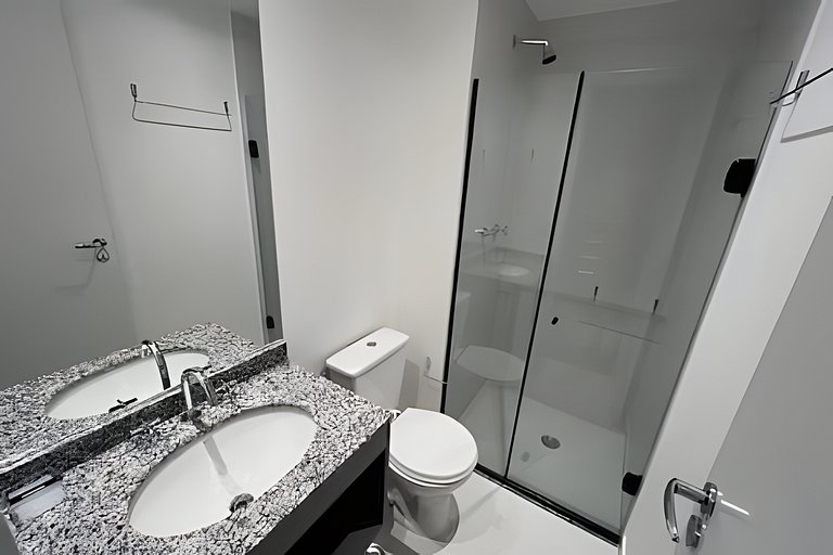 Apto com vista privilegiada ao lado da Paulista