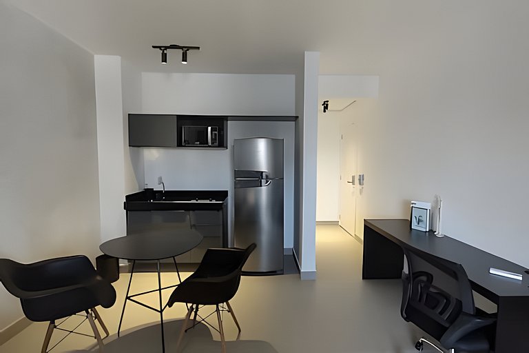 Studio moderno em Pinheiros | Ótima localização