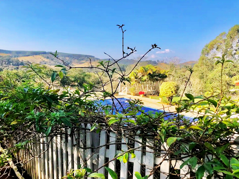 Chácara Luxo c/ Vista – Ao Lado do Outlet Catarina