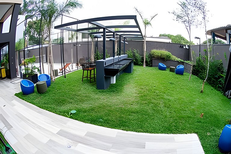 Apto com ótima localização na vila olímpia