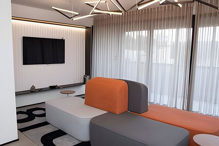 Liberdade de um Apê com Mimos de um Hotel Premium