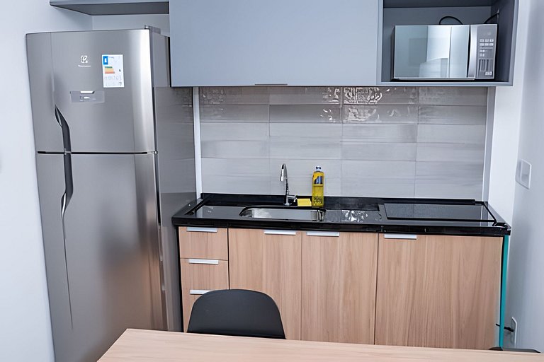 Flat com cozinha completa – Cidade Jardim SP