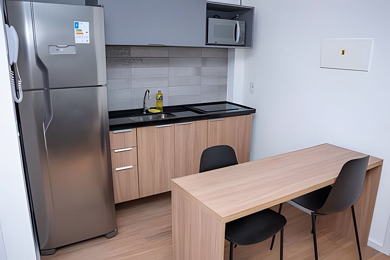 Flat com cozinha completa – Cidade Jardim SP
