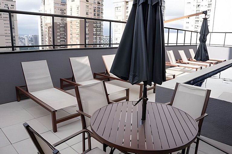 Flat com cozinha completa – Cidade Jardim SP