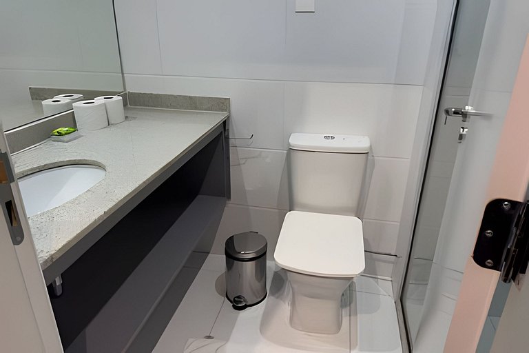 Apto Completo Próximo à estação Brooklin