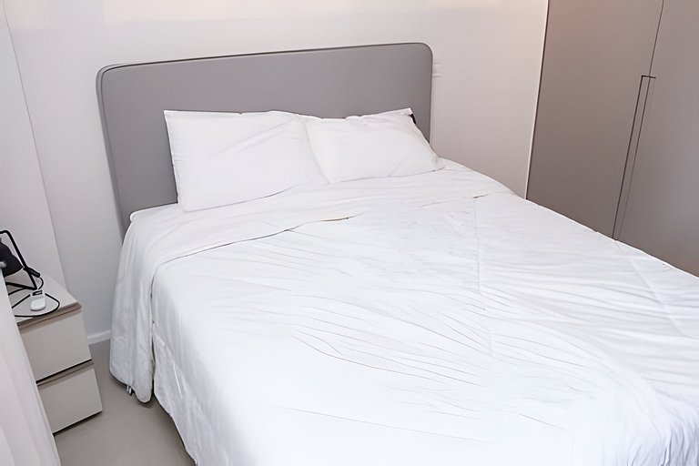 VN Millennium: Cama Confortável e Piscina