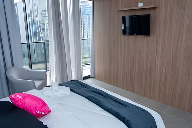 Estadia Top: Millennium c/ Piscina e Coworking