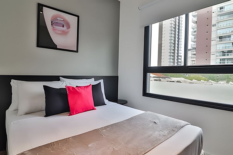 Apartamento com piscina na Vila Olímpia