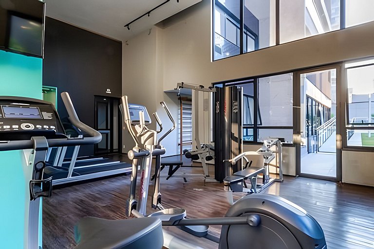 Apartamento com piscina na Vila Olímpia