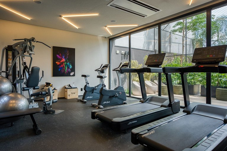 Apto com ótima localização na vila olímpia