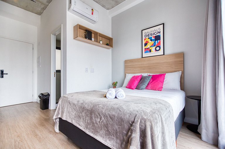 Apto com ótima localização na vila olímpia