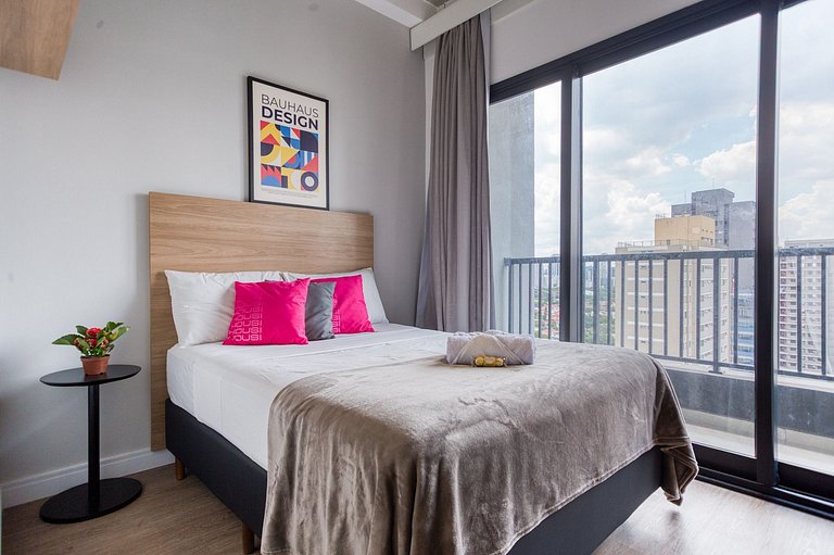 Apto com ótima localização na vila olímpia