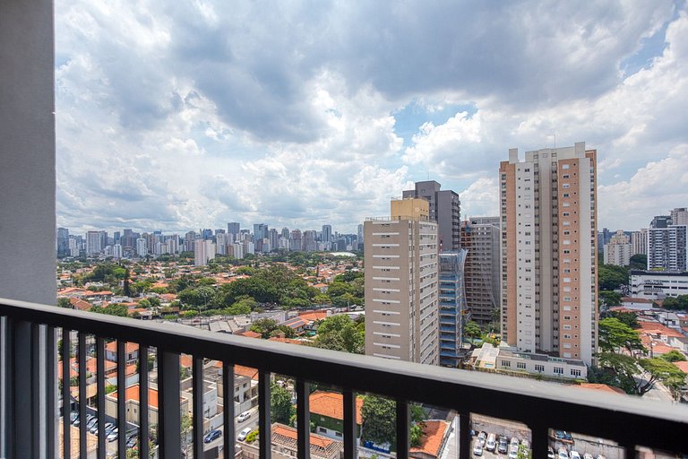 Apto com ótima localização na vila olímpia