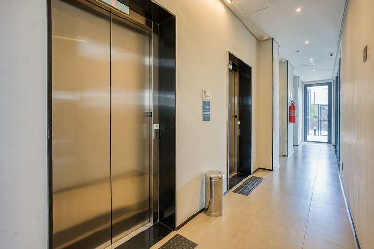 Apto com ótima localização na vila olímpia