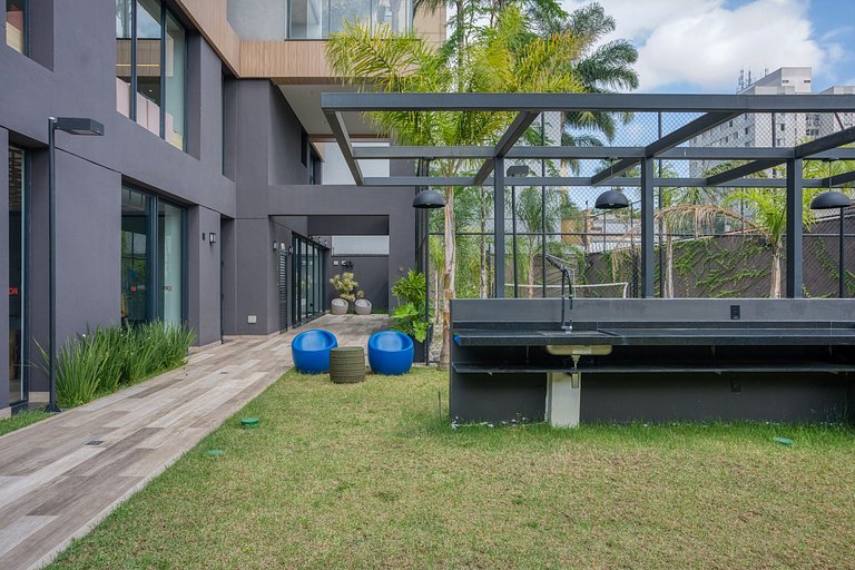 Apto com ótima localização na vila olímpia