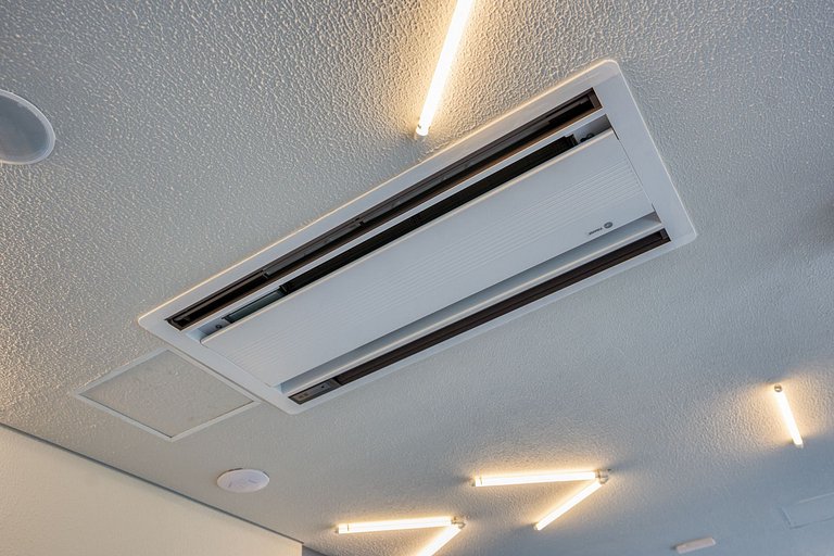 Apto com ótima localização na vila olímpia