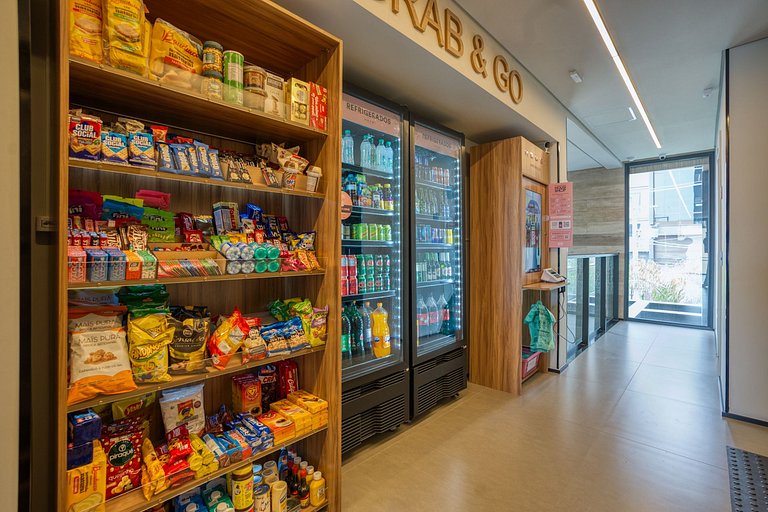 Apto com ótima localização na vila olímpia