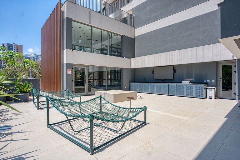 Fora da Caixa, Dentro do Conforto| On Loefgreen